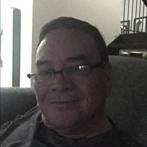 Meet your Posher, Javier